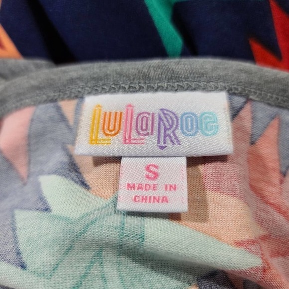 Lularoe Randy falling stars baseball tee - Picture 3 of 12